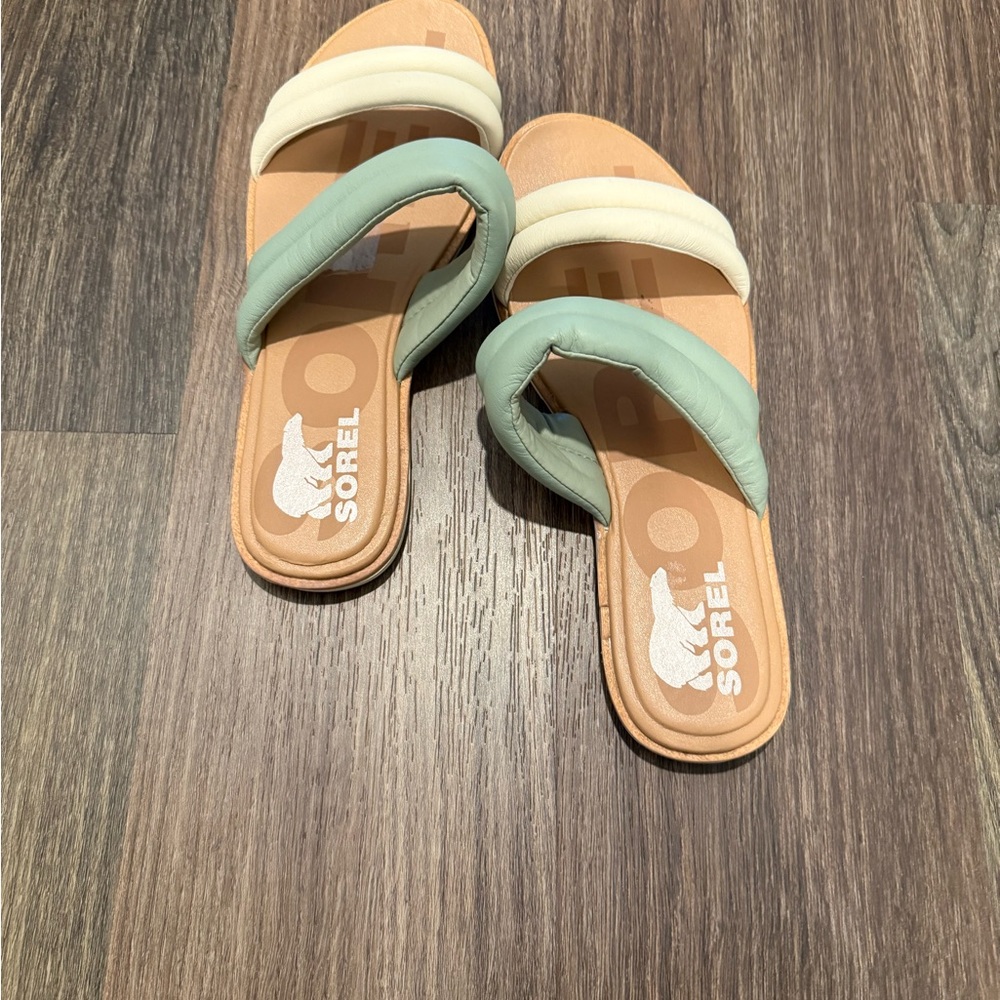 Sorel Women's Ella II Puff Slide Sandal (safari, chalk) - Picture 3 of 4